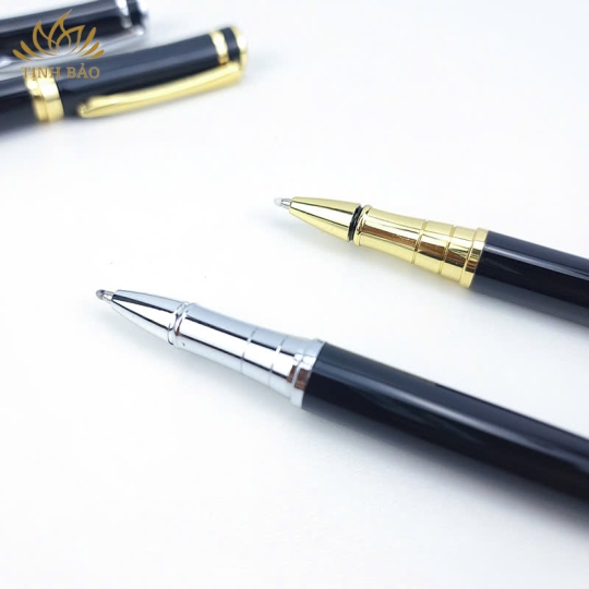 Bút Ký Kim Loại Làm Quà Tặng Ngày Thành Lập Công Ty TB08